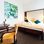 ホテル Baltaci Atrium 4*