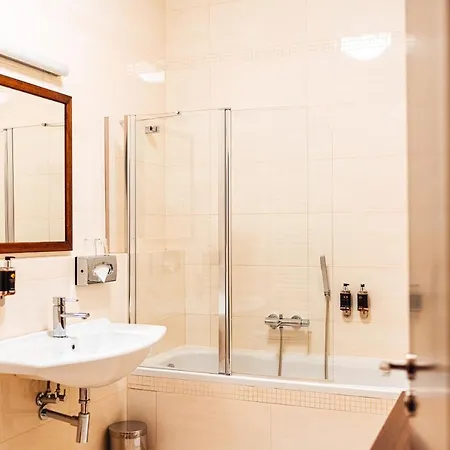 Baltaci Atrium 4*