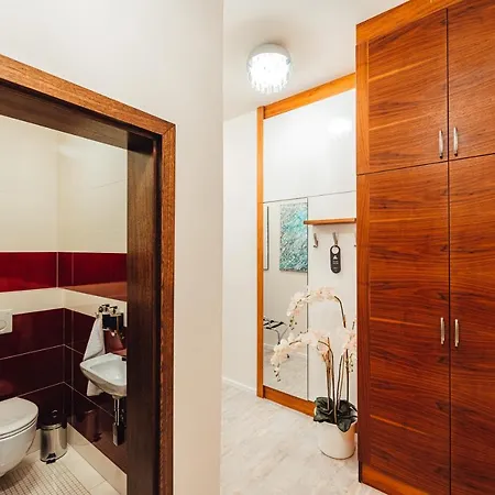 Baltaci Atrium 4* Злин