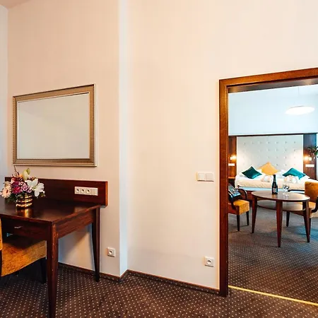 Hotel Baltaci Atrium 4*