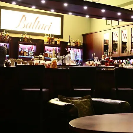 Baltaci Atrium Отель