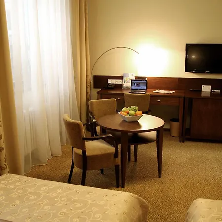 Baltaci Atrium 4* Злин